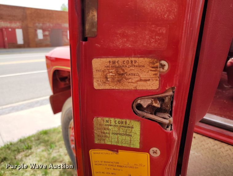 image for item EH0216 1980 Ford F700 pumper fire truck