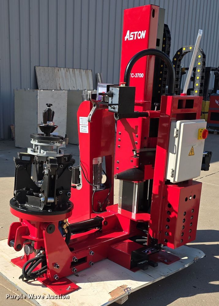 image for item EH8773 2023 Aston Technologies ATC-3700 tire machine