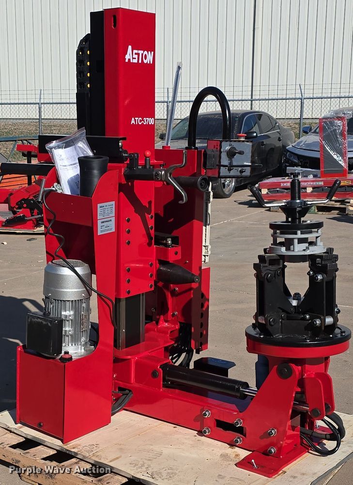 image for item EH8773 2023 Aston Technologies ATC-3700 tire machine