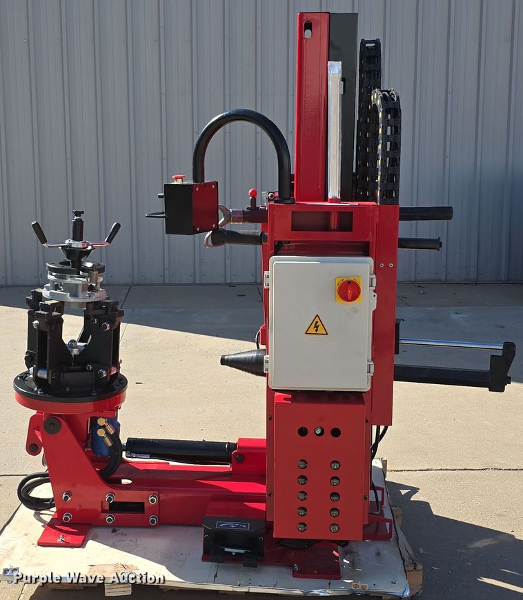 image for item EH8773 2023 Aston Technologies ATC-3700 tire machine