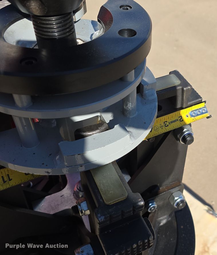 image for item EH8773 2023 Aston Technologies ATC-3700 tire machine