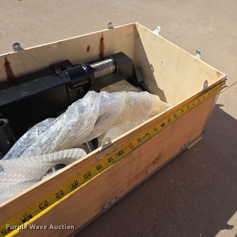 image for item EH8778 Tire machines