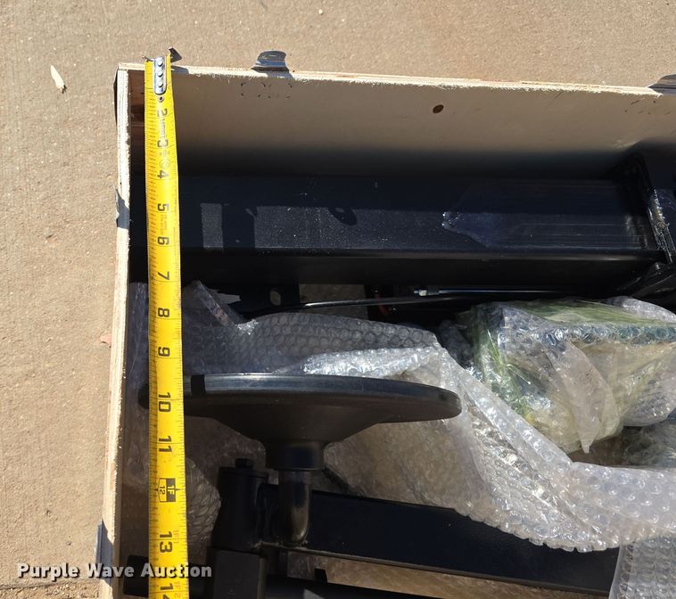 image for item EH8778 Tire machines