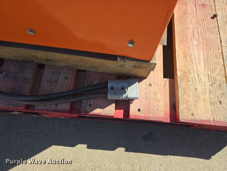 image for item EH8779 Crown PR3020-60 pallet jack