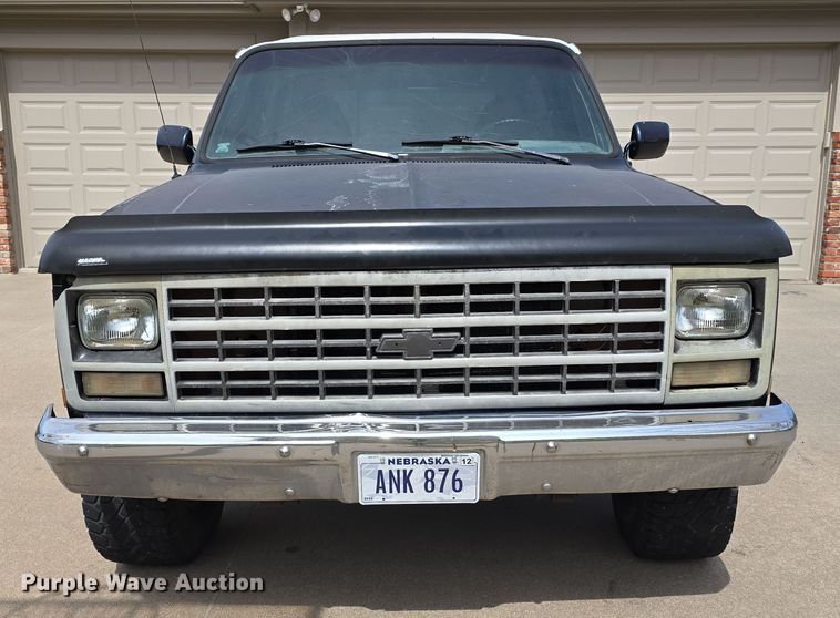 image for item EH8785 1989 Chevrolet Blazer SUV