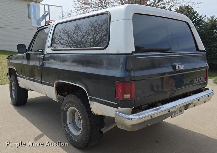 image for item EH8785 1989 Chevrolet Blazer SUV