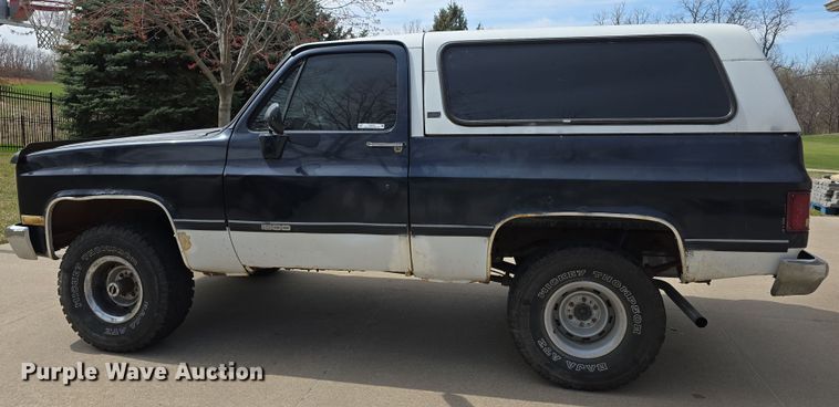 image for item EH8785 1989 Chevrolet Blazer SUV