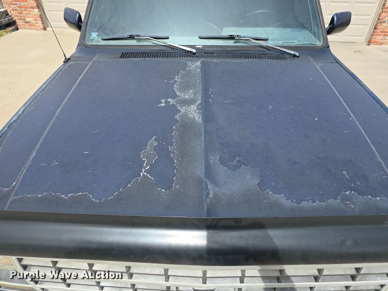 image for item EH8785 1989 Chevrolet Blazer SUV