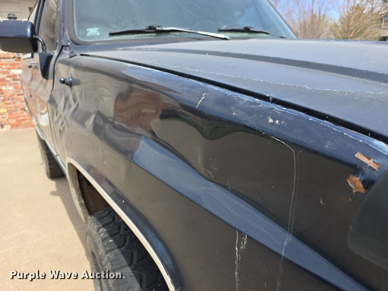 image for item EH8785 1989 Chevrolet Blazer SUV