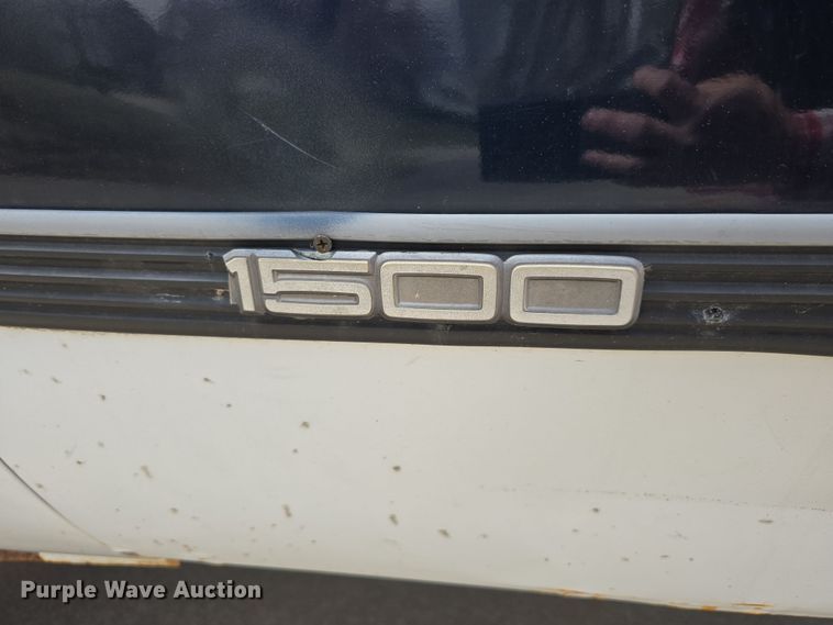 image for item EH8785 1989 Chevrolet Blazer SUV