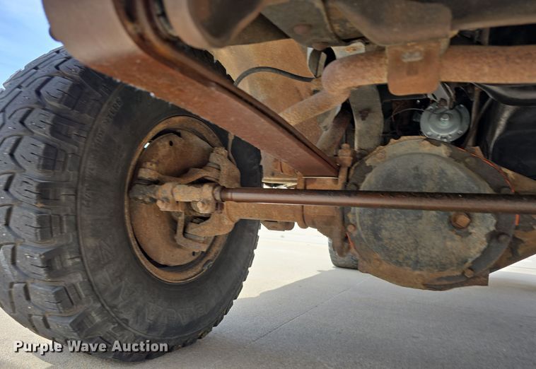 image for item EH8785 1989 Chevrolet Blazer SUV