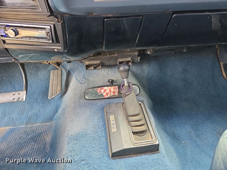 image for item EH8785 1989 Chevrolet Blazer SUV