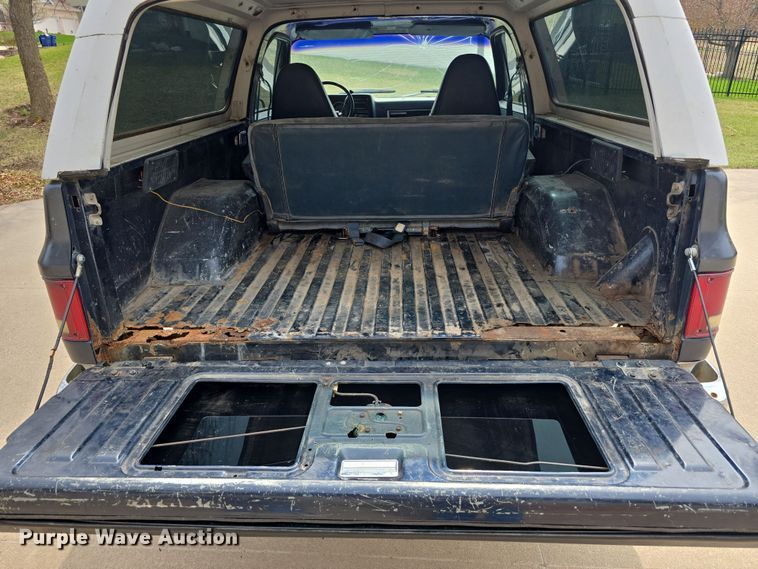 image for item EH8785 1989 Chevrolet Blazer SUV