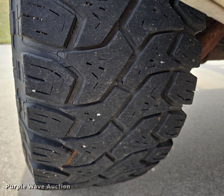 image for item EH8785 1989 Chevrolet Blazer SUV