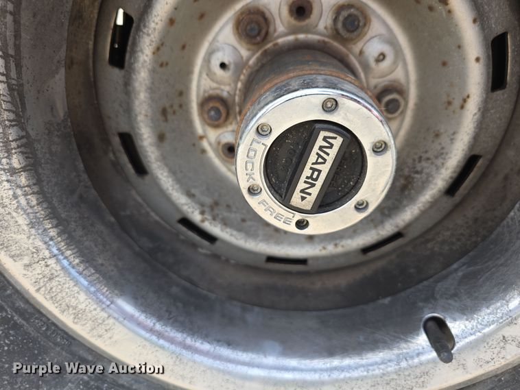 image for item EH8785 1989 Chevrolet Blazer SUV