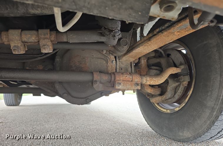 image for item EH8786 2002 Ford Excursion Limited SUV