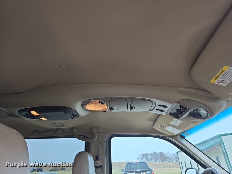 image for item EH8786 2002 Ford Excursion Limited SUV