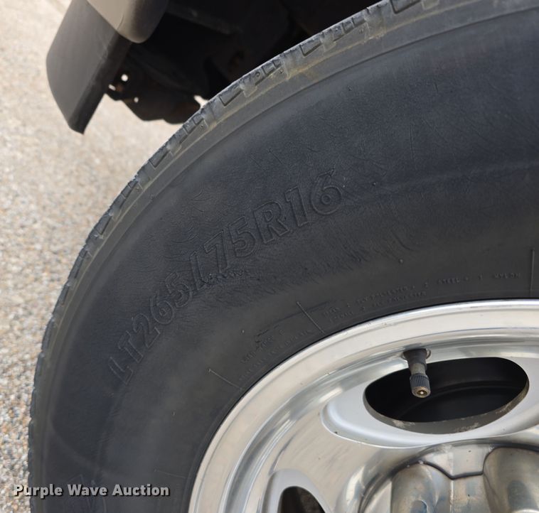 image for item EH8786 2002 Ford Excursion Limited SUV