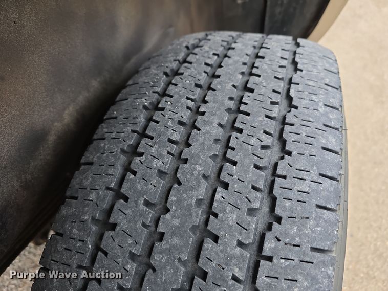 image for item EH8786 2002 Ford Excursion Limited SUV