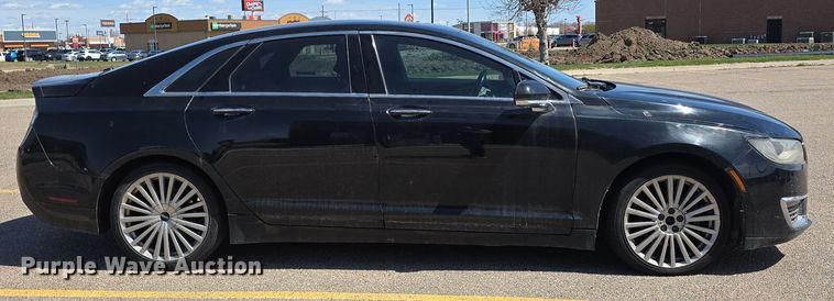 image for item EH8797 2017 Lincoln MKZ 