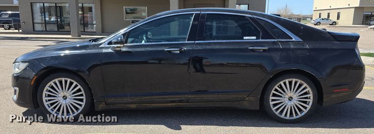 image for item EH8797 2017 Lincoln MKZ 