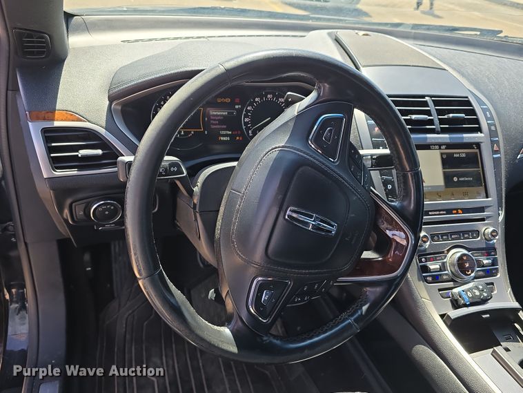 image for item EH8797 2017 Lincoln MKZ 