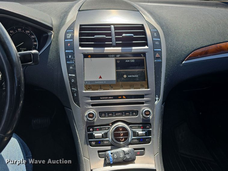 image for item EH8797 2017 Lincoln MKZ 