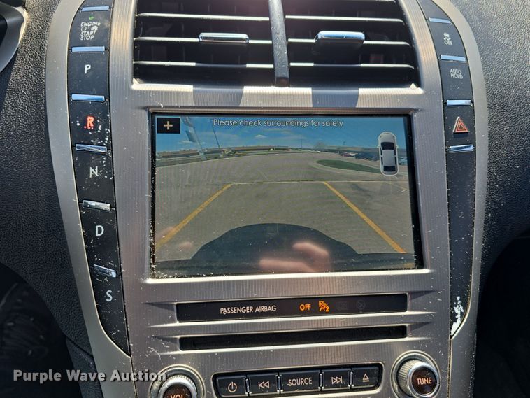 image for item EH8797 2017 Lincoln MKZ 