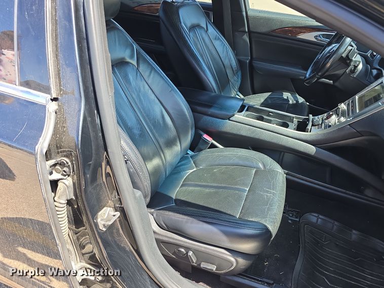 image for item EH8797 2017 Lincoln MKZ 