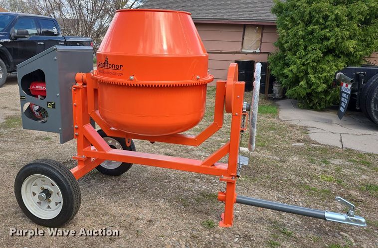 image for item EH8806 2024 Land Honor LHR-CM400 concrete mixer