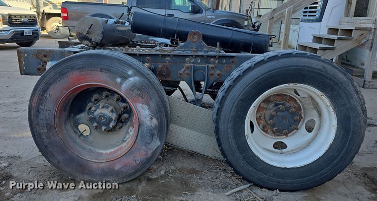 image for item EH8807 Rear axle assembly