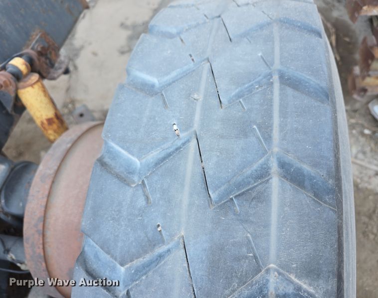 image for item EH8807 Rear axle assembly