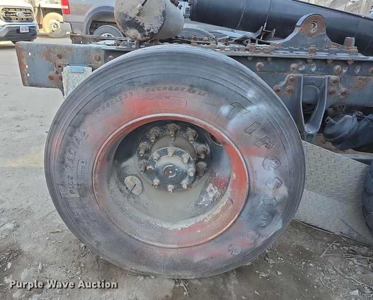 image for item EH8807 Rear axle assembly