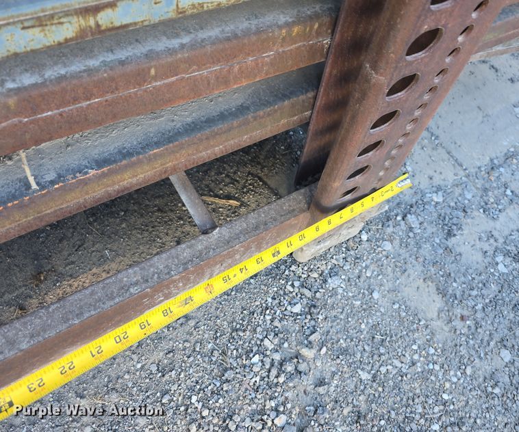 image for item EH8809 Pallet racking