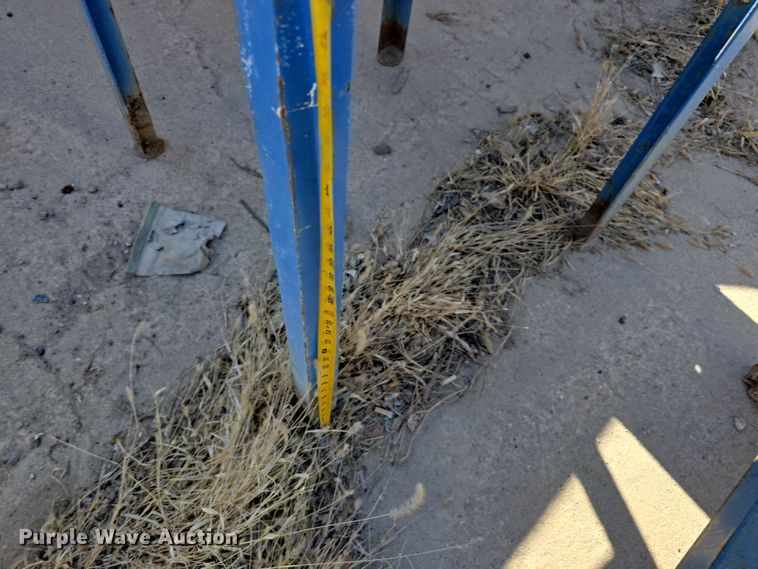 image for item EH8812 (2) oil barrels