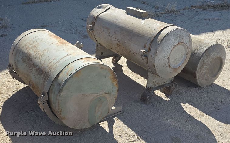 image for item EH8814 (3) fuel tanks
