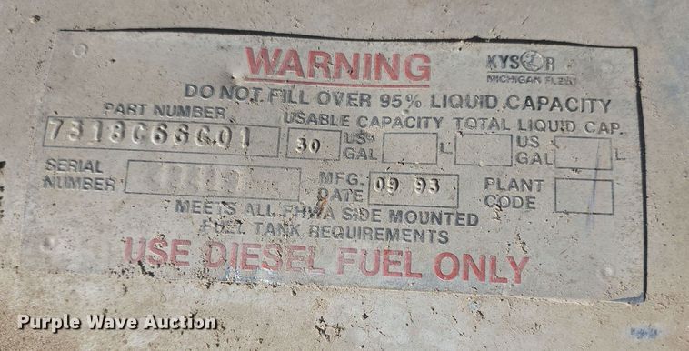 image for item EH8815 (3) fuel tanks