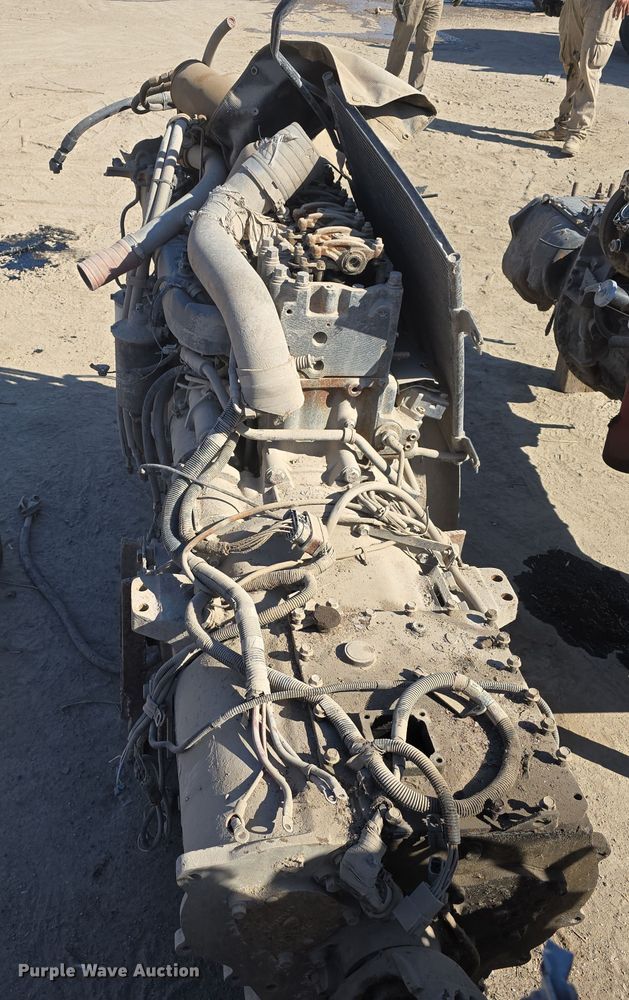 image for item EH8818 Mack engine