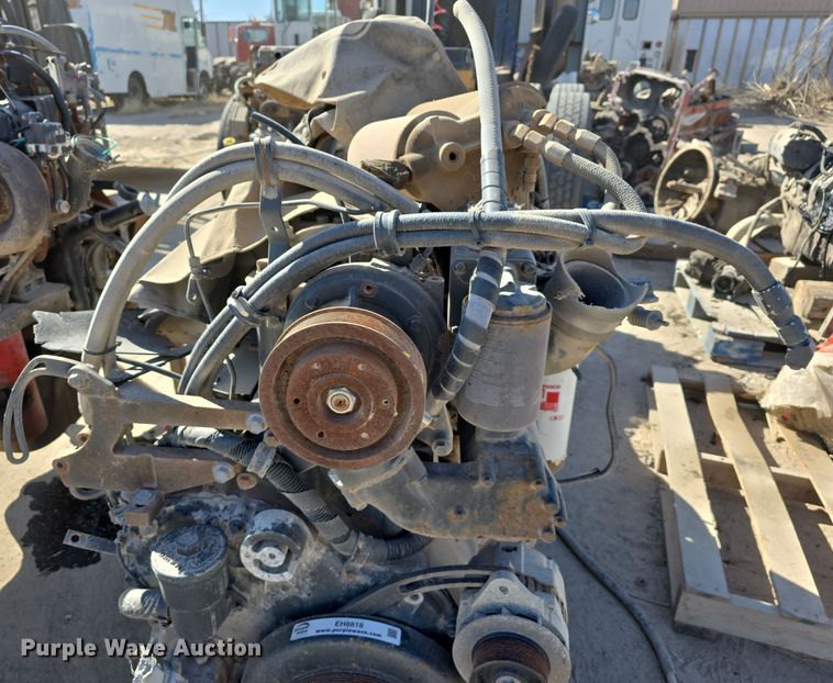 image for item EH8818 Mack engine
