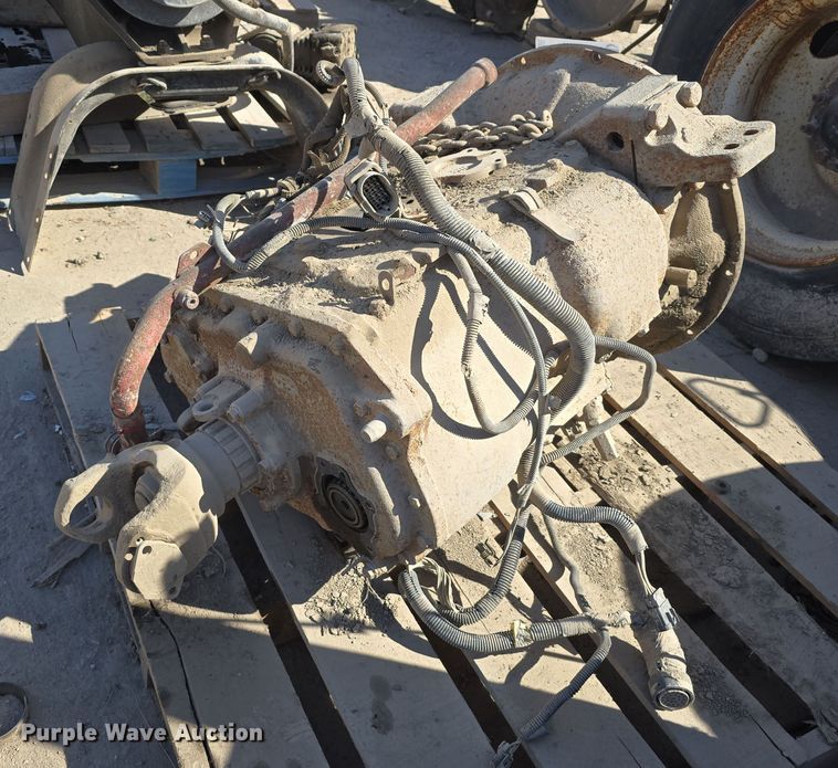 image for item EH8822 Eaton Fuller FRC-15210C transmission