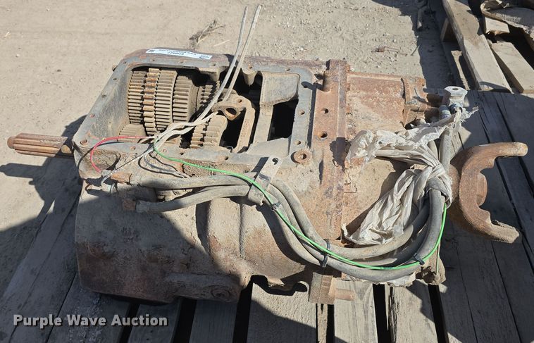 image for item EH8827 Transmission