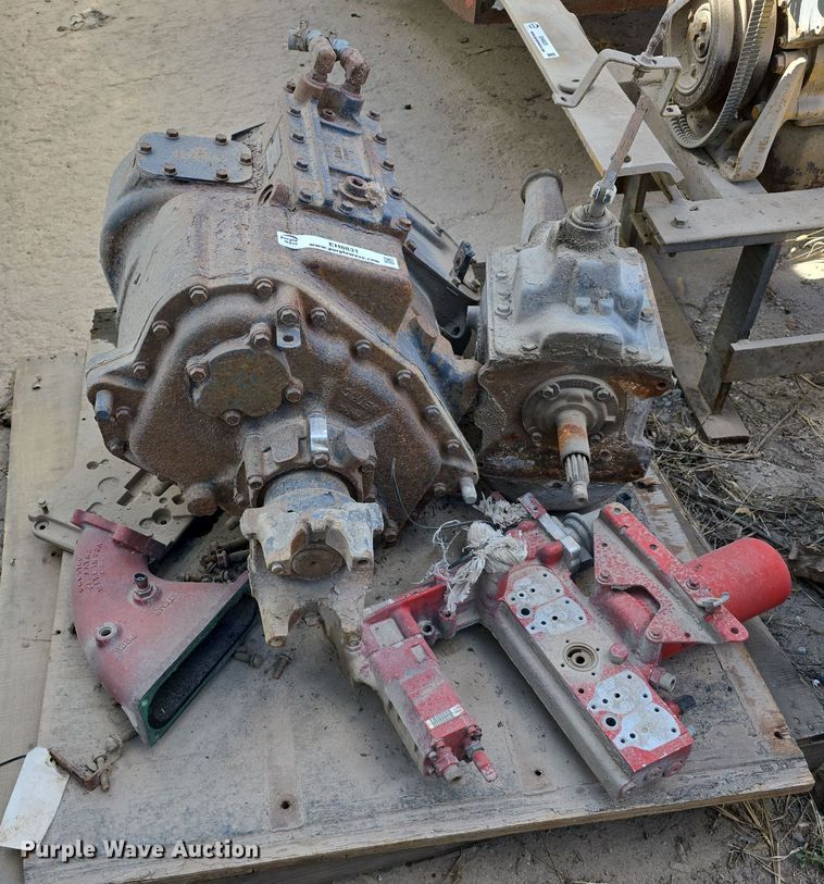 image for item EH8831 Eaton Fuller FR0-172100 transmission