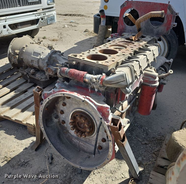 image for item EH8832 Cummins engine