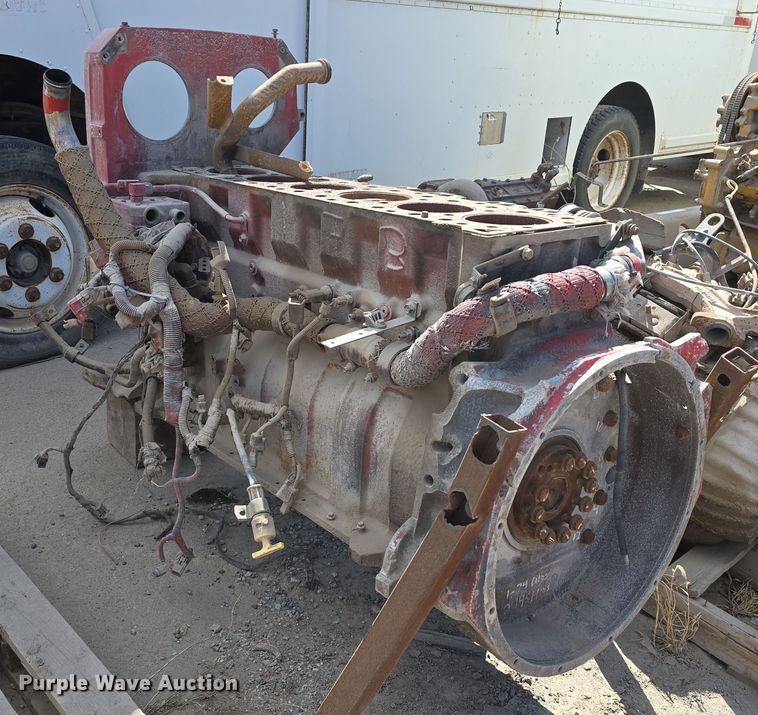 image for item EH8832 Cummins engine