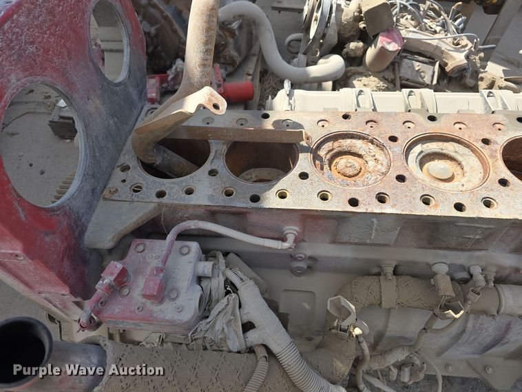 image for item EH8832 Cummins engine