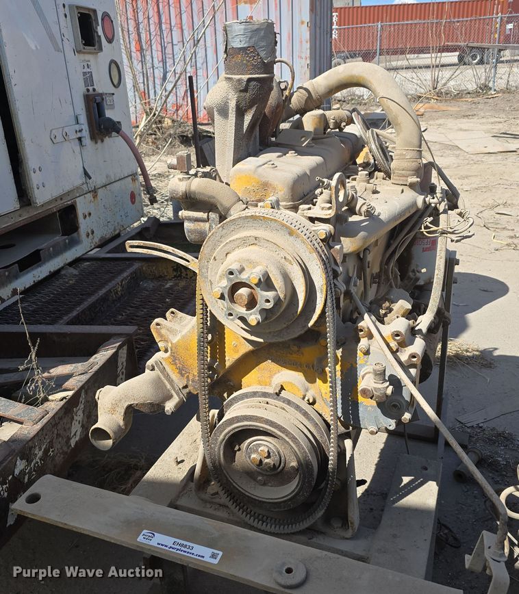 image for item EH8833 International engine