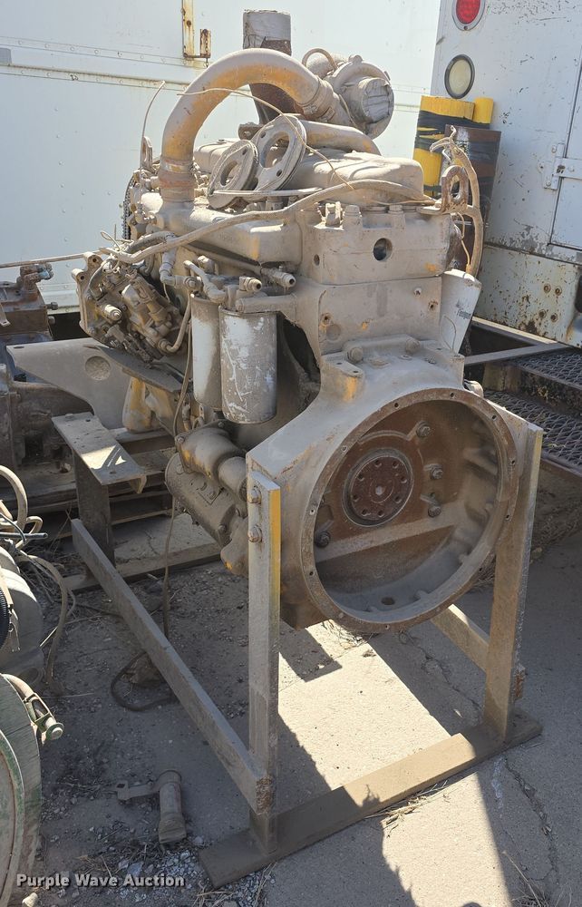 image for item EH8833 International engine