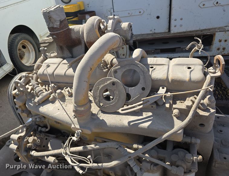 image for item EH8833 International engine