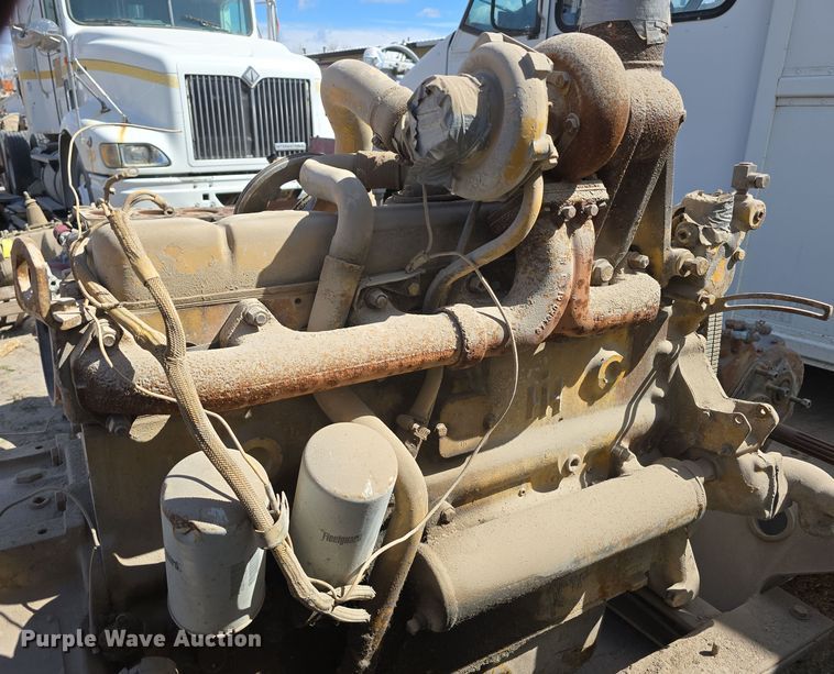 image for item EH8833 International engine