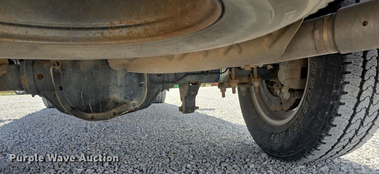 image for item EH8838 2017 Ford F250 Super Duty Crew Cab pickup truck